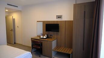 Limnades Hotel