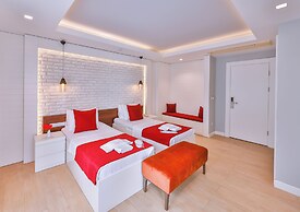 Lale Hotel