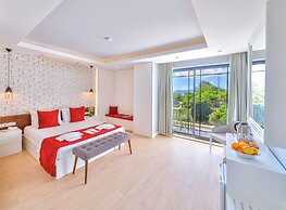 Lale Hotel