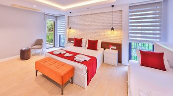 Lale Hotel
