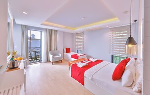 Lale Hotel