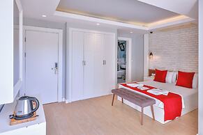 Lale Hotel