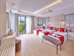 Lale Hotel