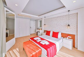 Lale Hotel