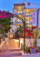 Lale Hotel