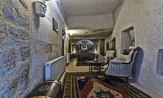 Antique Terrace Suites