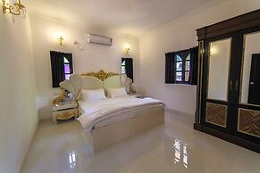 Amour Resort