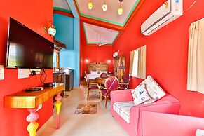 Amour Resort
