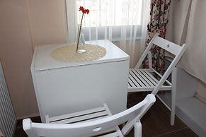 Ede Apart Hotel
