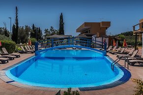 Nikos Villas