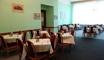 Hotel Pramen