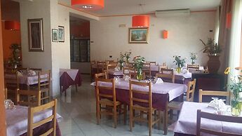 Hotel Mistef