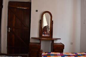 Jambiani House