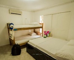 La Perla Hostel