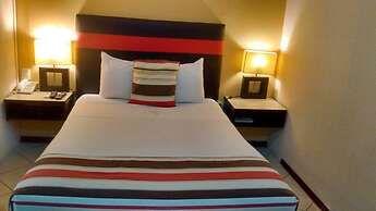 Madero Suites