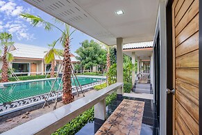 Tontan Resort Cha-Am