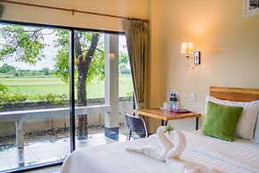 Tontan Resort Cha-Am