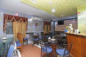 Capital O 6077 Hotel Ashraya