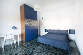 Take It Easy Roma Guest House