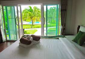 Hongte Khaolak Resort