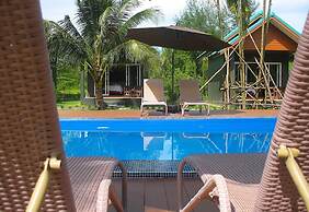 Hongte Khaolak Resort