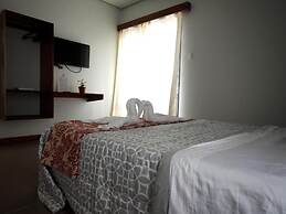 Acacia Garden Inn