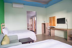 Country Lane Hostel