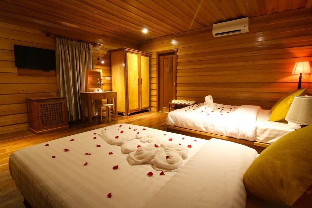 Angkor Heart Village