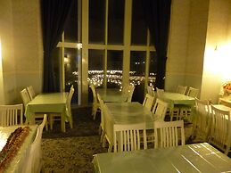 Hotel Shalala