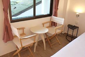 myPatong Social Hostel