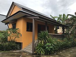 Baan Mek Lom