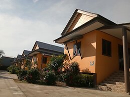 Baan Mek Lom