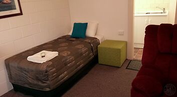 Millicent Motel