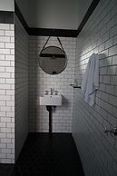 Guildford Hotel
