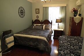 The Spanish Guesthouse, Private Rooms