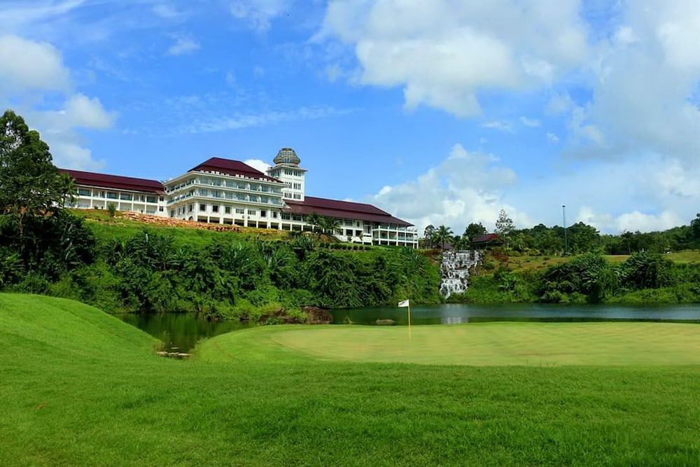 Katathong Golf Resort & Spa