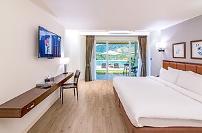 Katathong Golf Resort & Spa