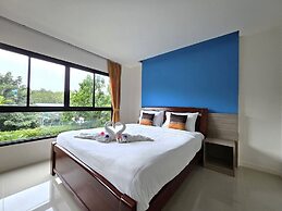 S4 Nai Yang Beach
