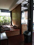 Decho Hostel