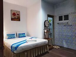 Decho Hostel