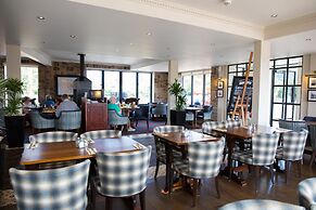 Gwesty Links Hotel