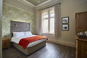 Gwesty Links Hotel