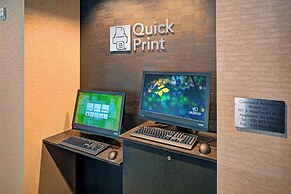 Courtyard by Marriott Appleton Riverfront