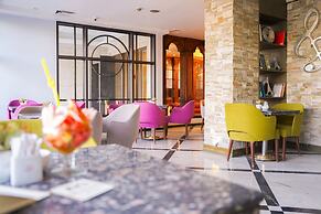 Royal Marshal Hotel