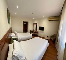 Royal Marshal Hotel