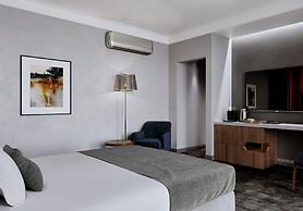 Hartwell Hotel