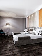 Hartwell Hotel
