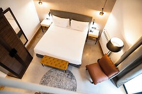 Legado Alcázar Hotel