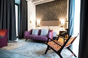 Legado Alcázar Hotel