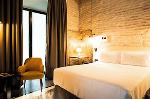 Legado Alcázar Hotel